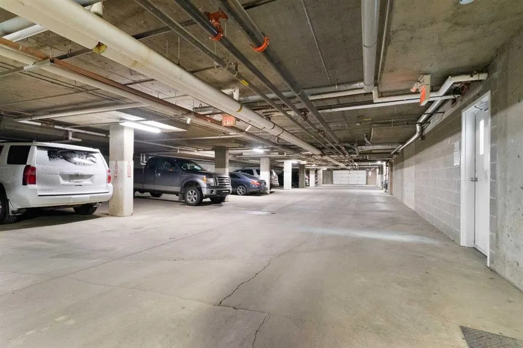 11230 104 Avenue, #301