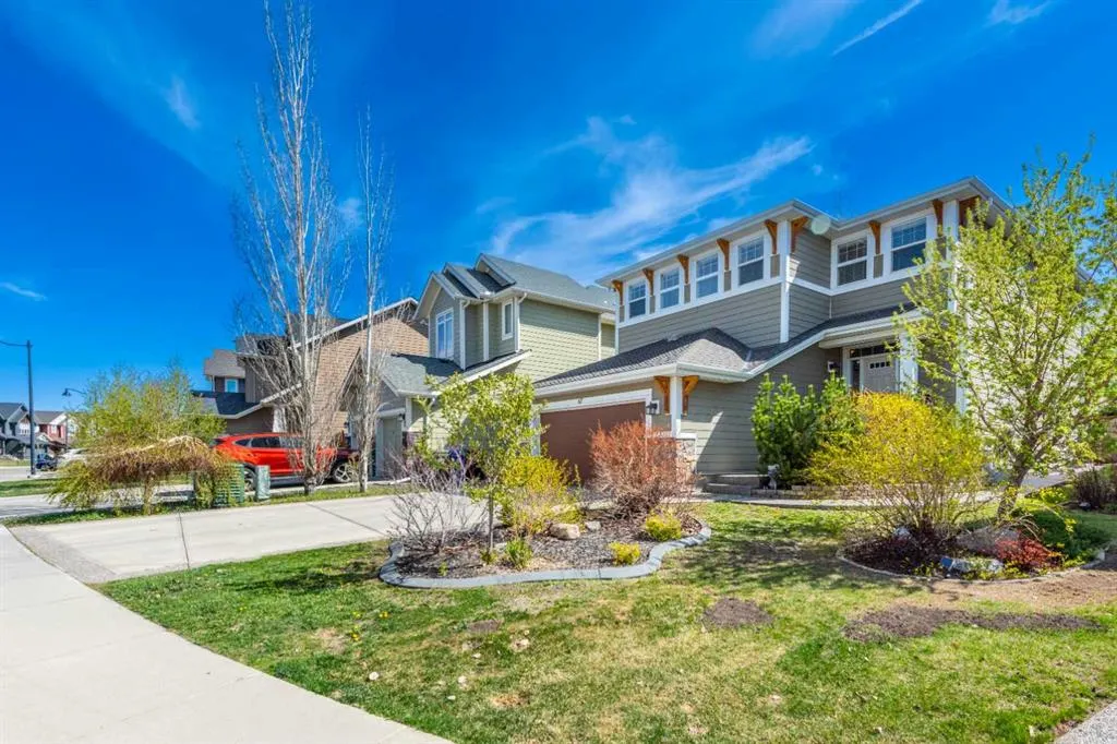 67 Auburn Sound Manor SE