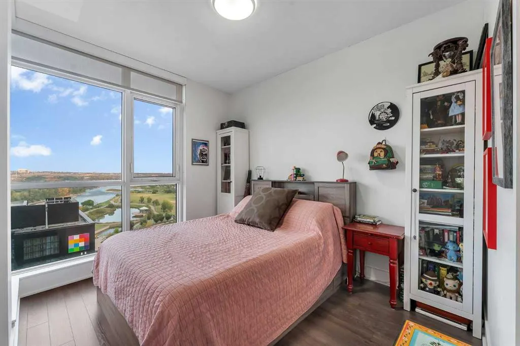 550 Riverfront Avenue SE, #1503