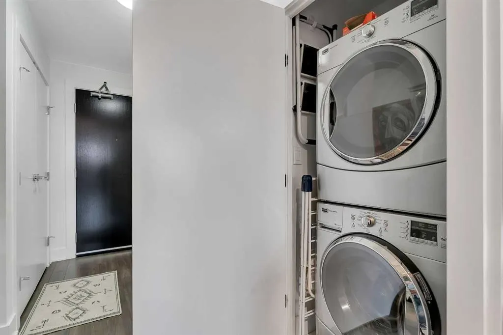 550 Riverfront Avenue SE, #1503