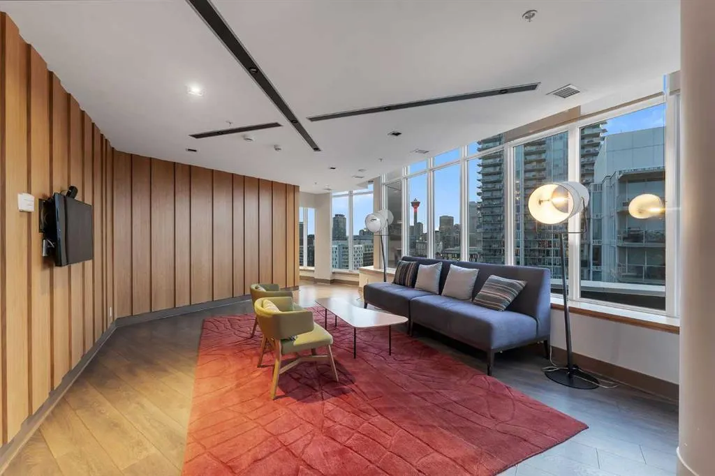 550 Riverfront Avenue SE, #1503