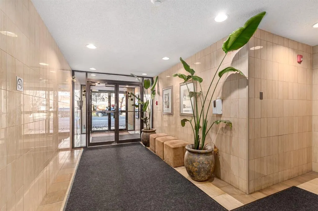 929 18 Avenue SW, #301