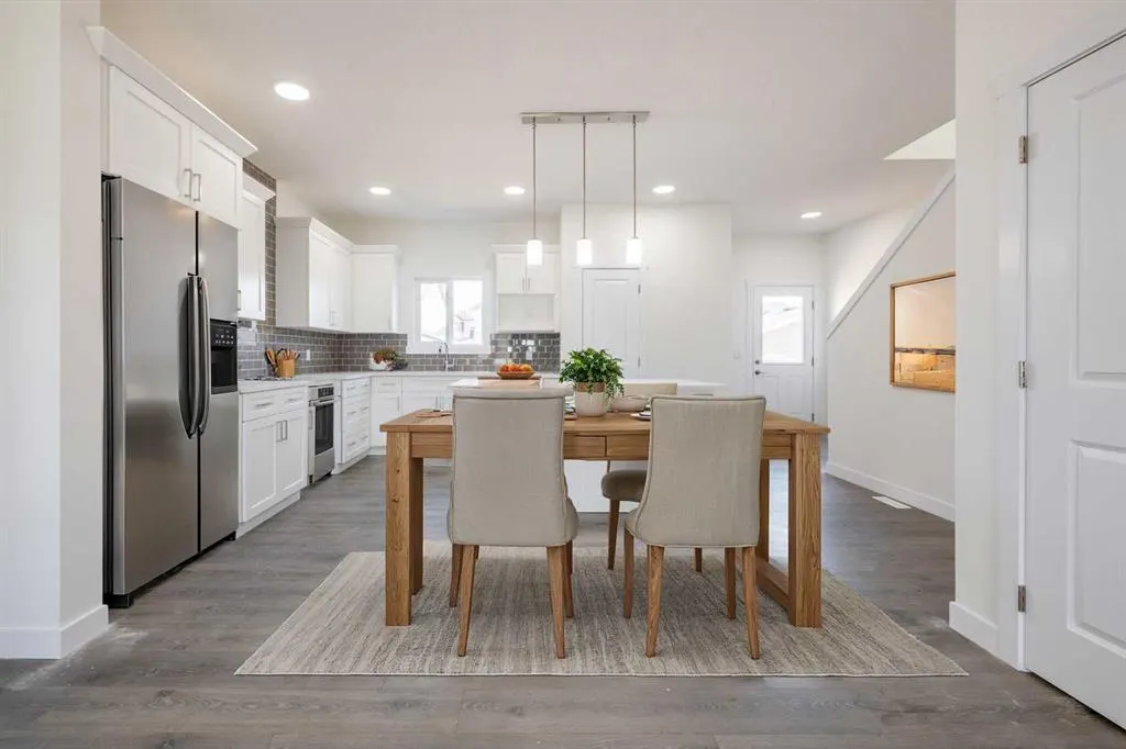 11 Creekstone Walk SW