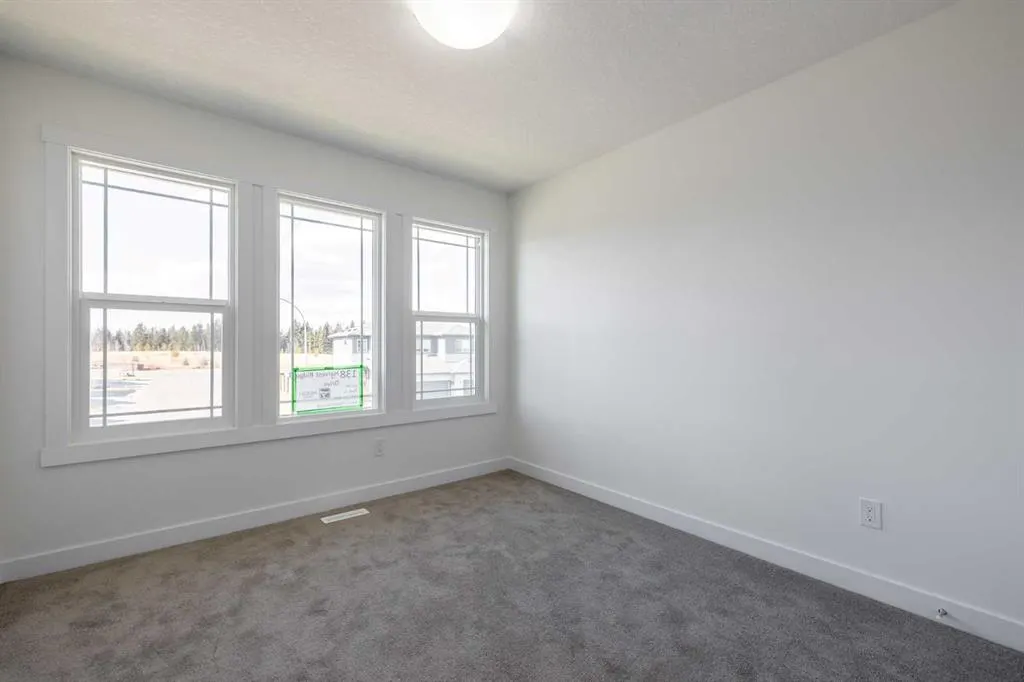 11 Creekstone Walk SW