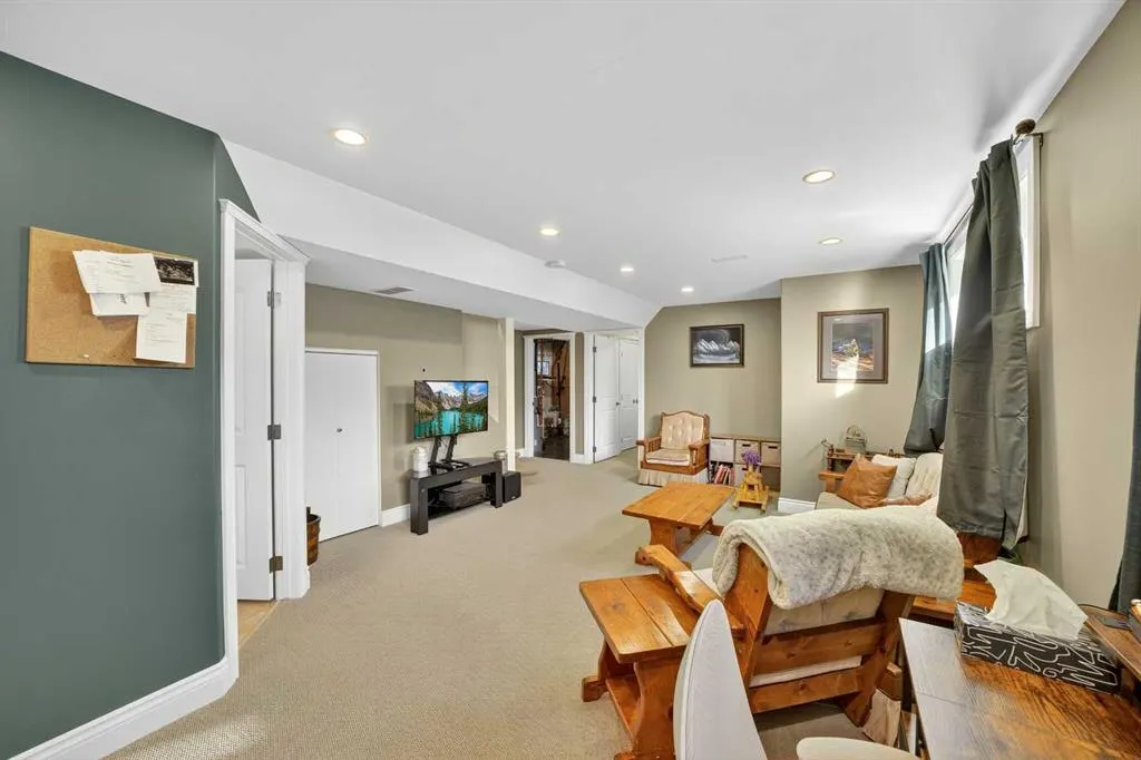 800 Carriage Lane Place, #816