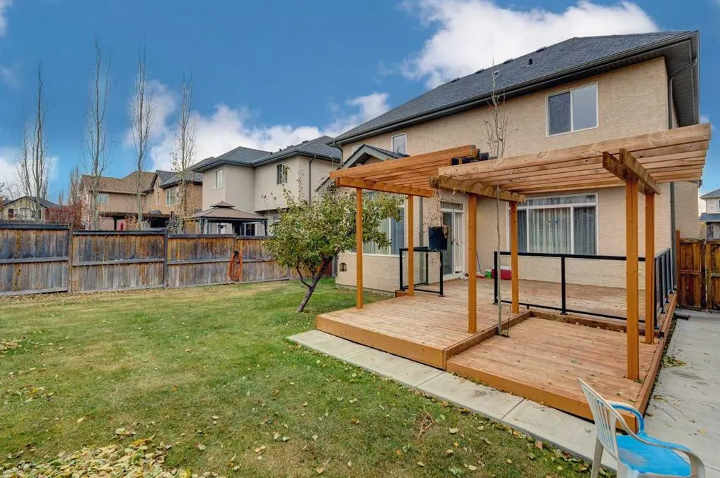 108 Tuscany Estates Close NW