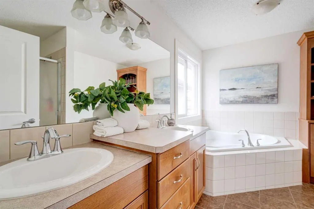 108 Tuscany Estates Close NW