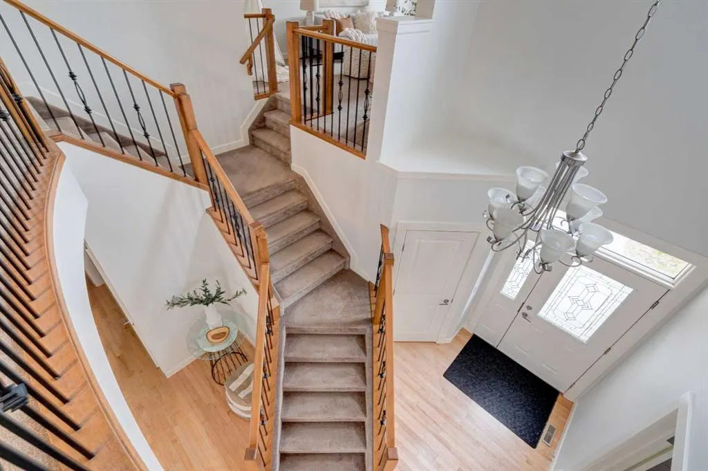 108 Tuscany Estates Close NW