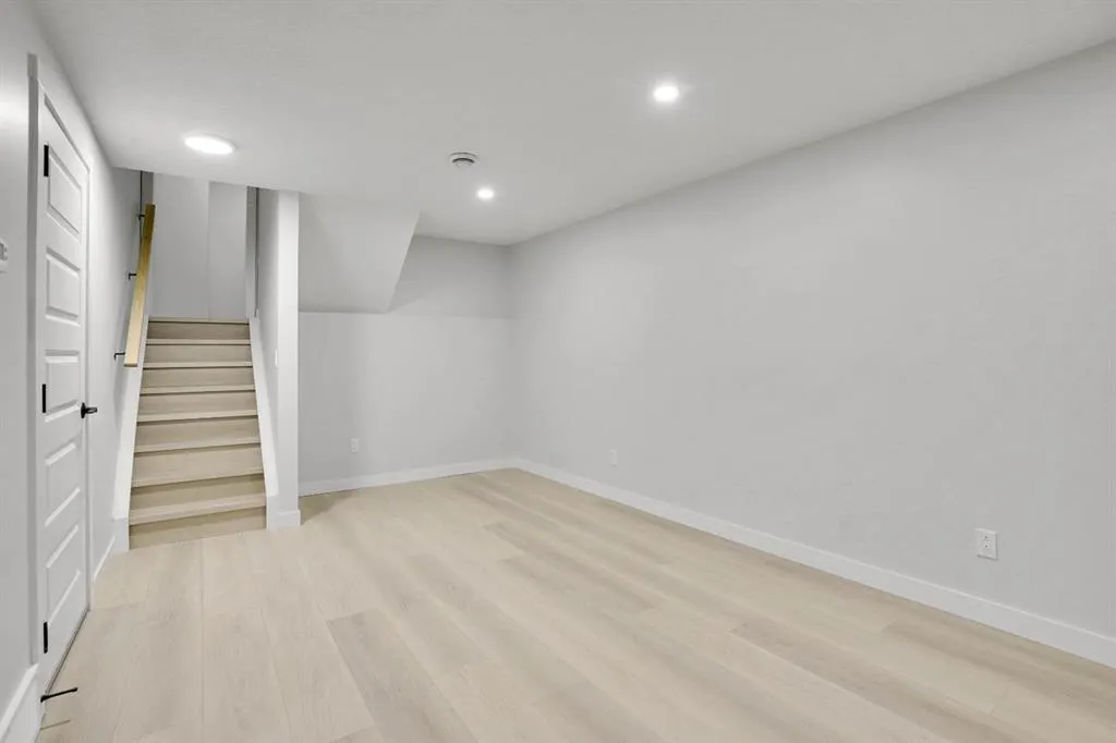 348 Harvest Rose Circle NE