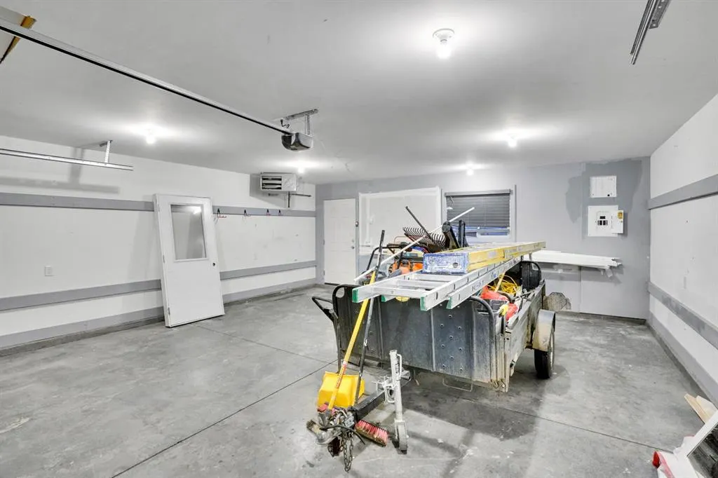 348 Harvest Rose Circle NE