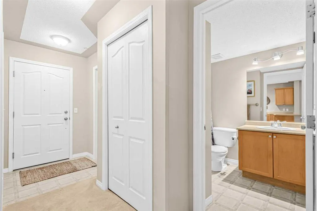 369 Rocky Vista Park NW, #109