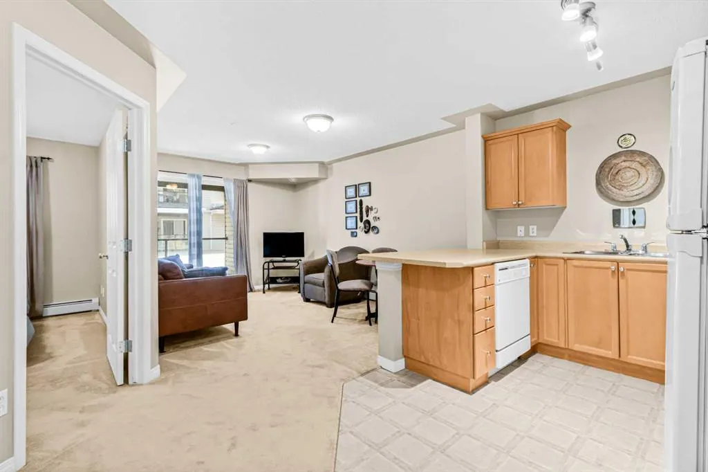 369 Rocky Vista Park NW, #109