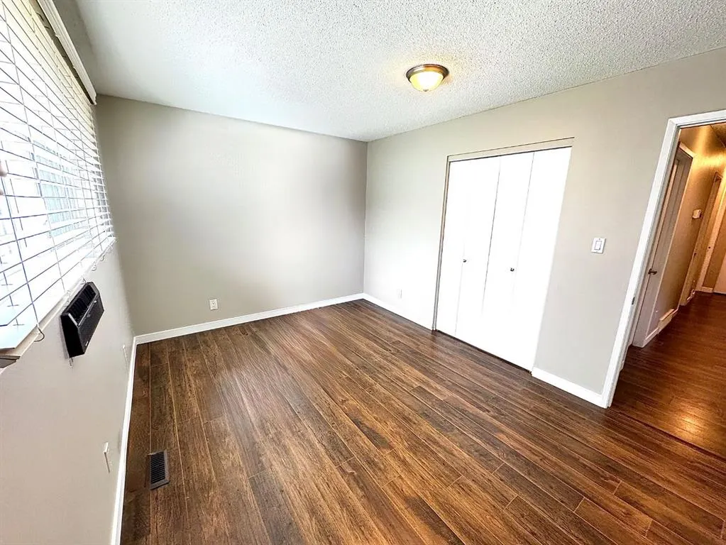 468 Cantrell Drive SW