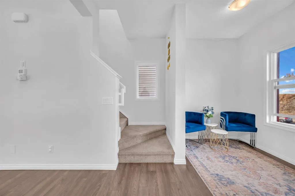 533 Savanna Boulevard NE