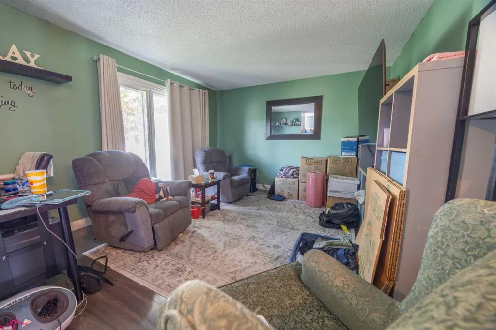 105 Deer Ridge Lane SE