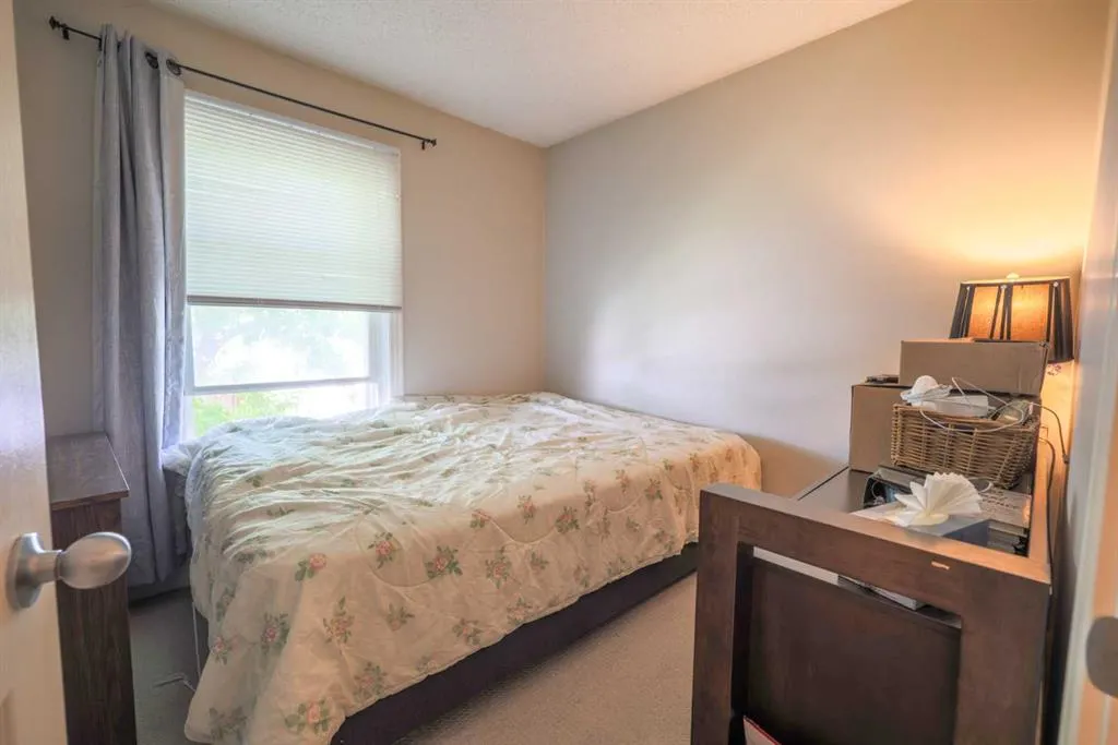 105 Deer Ridge Lane SE