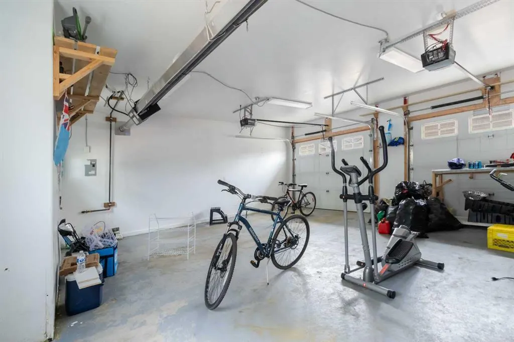 110 Merganser Crescent