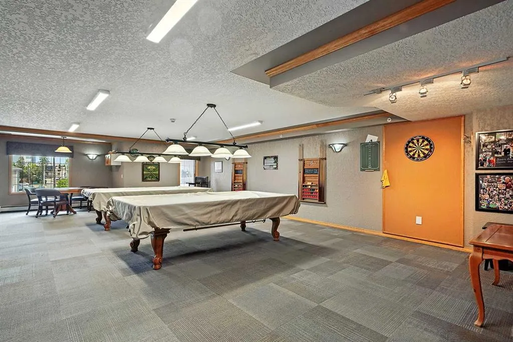 4805 45 Street, #404