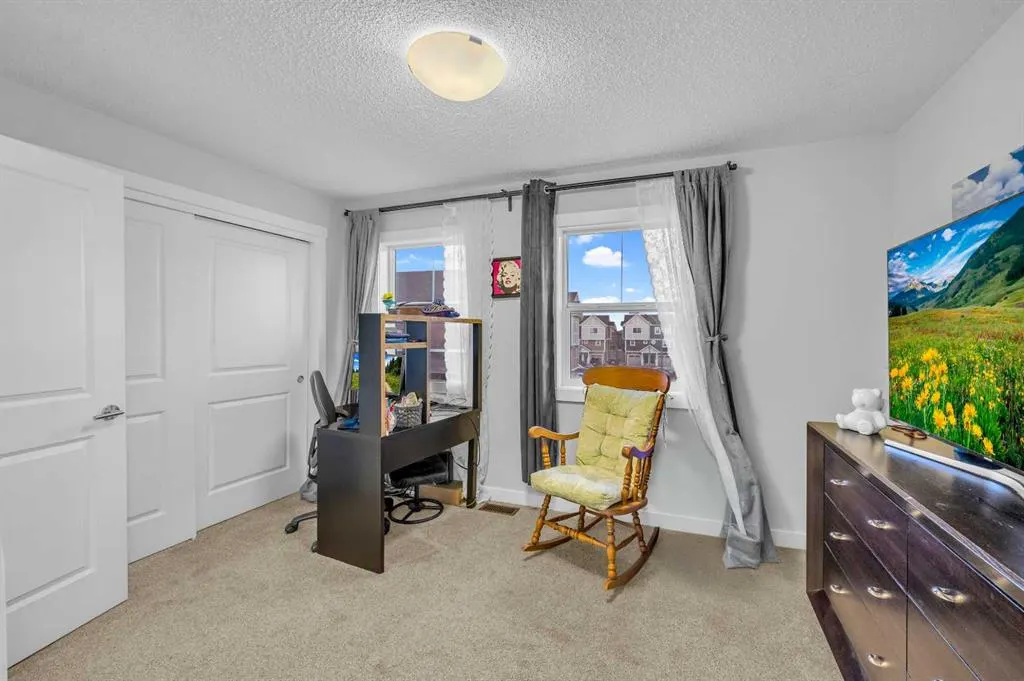 1225 Kings Heights SE, #504