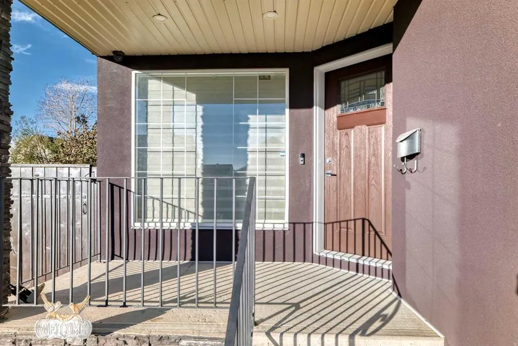 40 Martha's Meadow Place NE