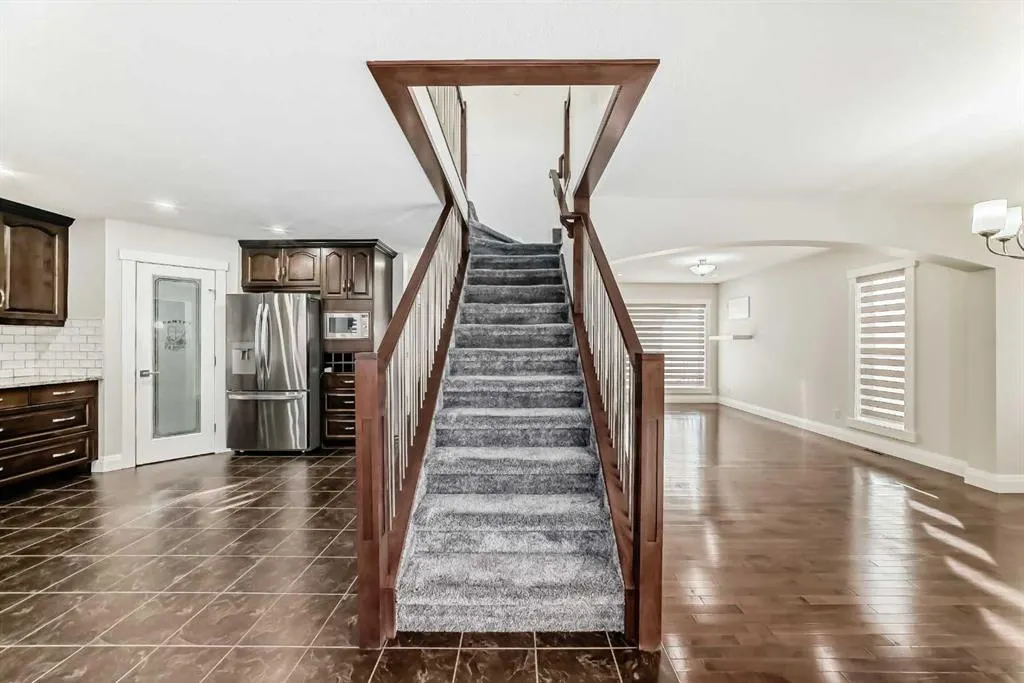 40 Martha's Meadow Place NE