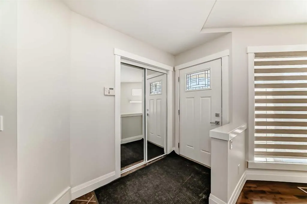 40 Martha's Meadow Place NE