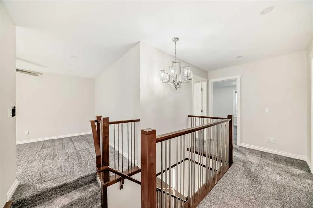 40 Martha's Meadow Place NE