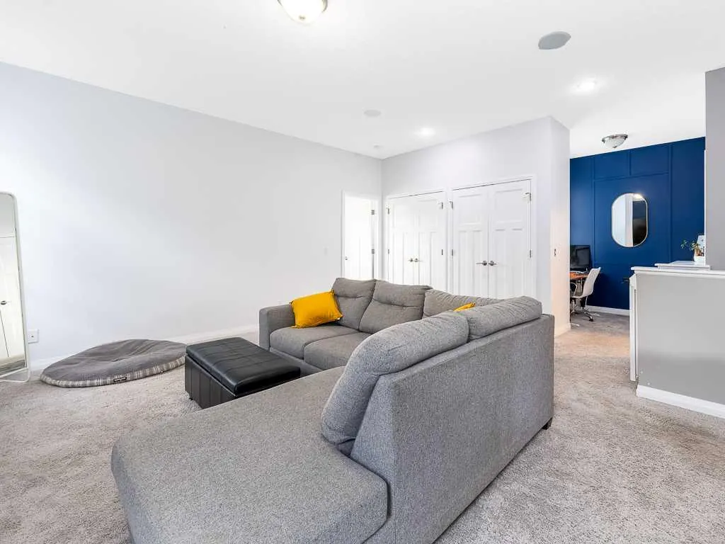 256 Auburn Springs Close SE