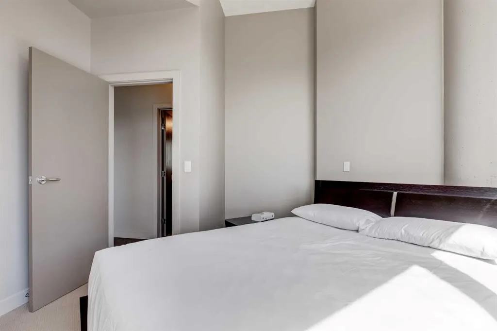 220 12 Avenue SE, #501