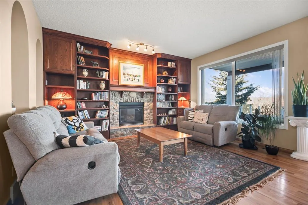 50 Sheep River Crescent