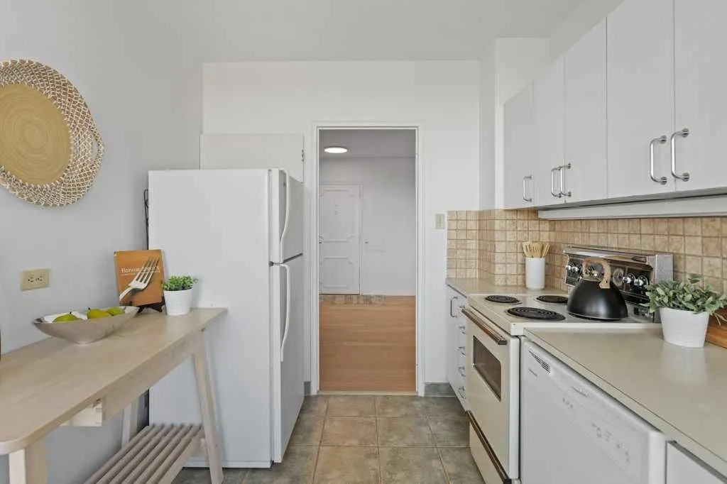 3204 Rideau Place SW, #708