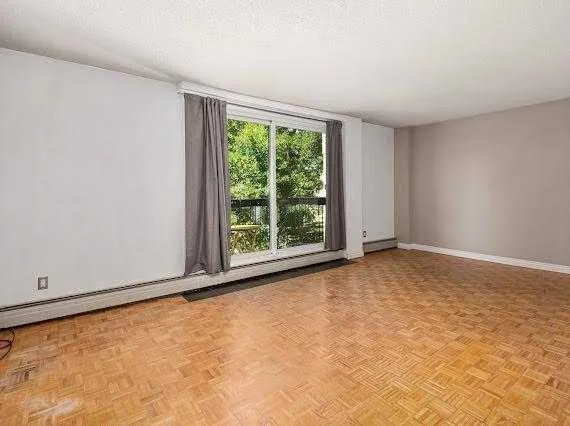 315 Heritage Drive SE, #211