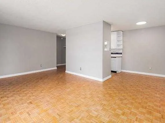 315 Heritage Drive SE, #211