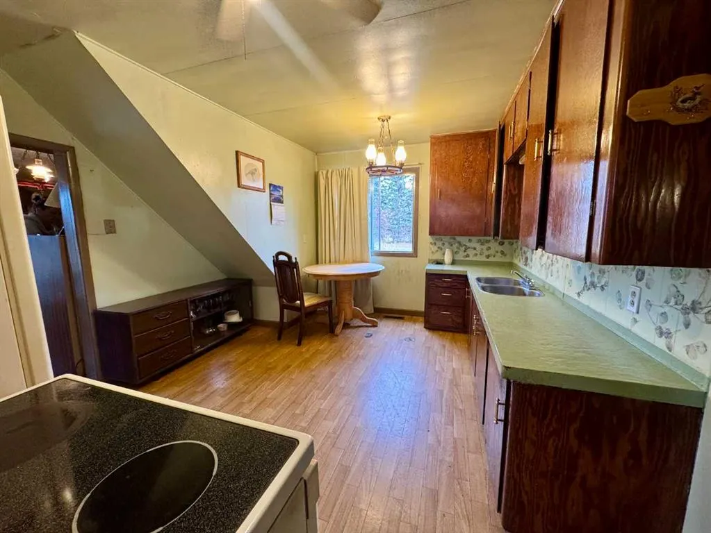 375053A Range Road 5-5