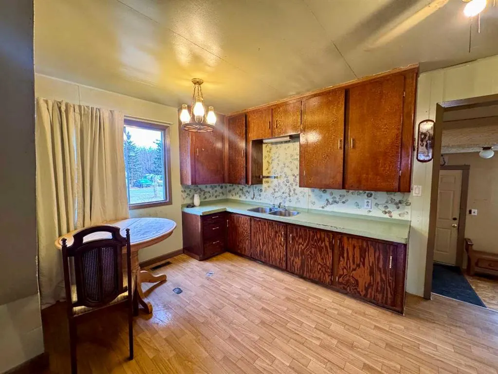 375053A Range Road 5-5