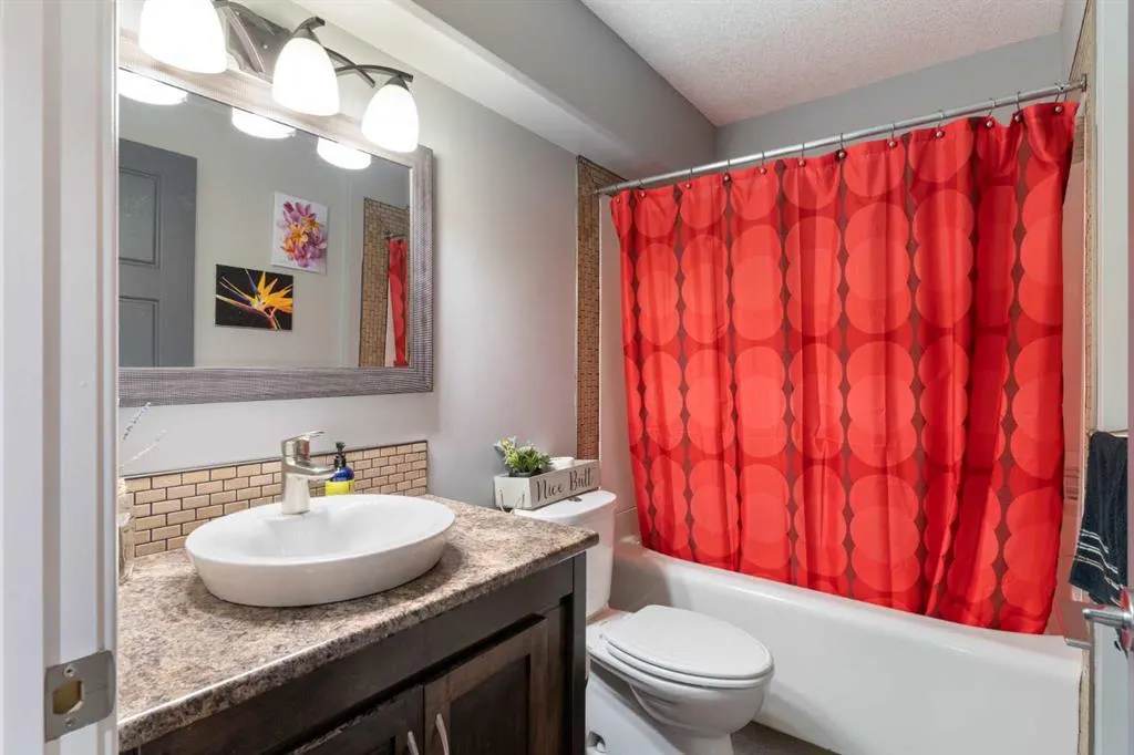 80 Sage Valley Park NW