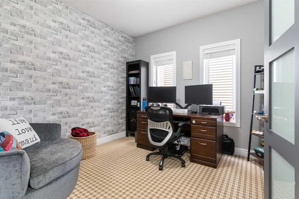 80 Sage Valley Park NW