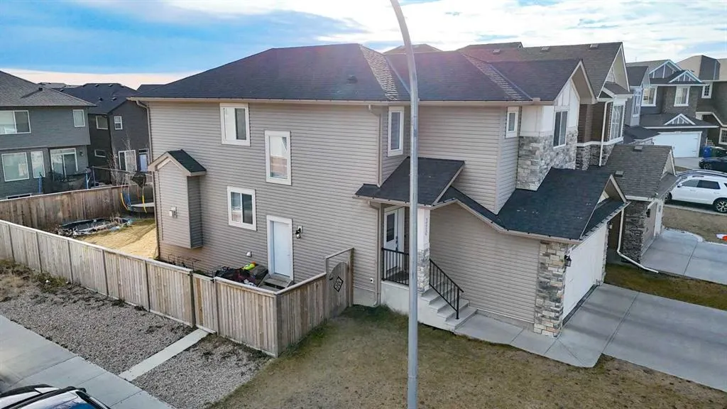 320 Nolancrest Circle NW