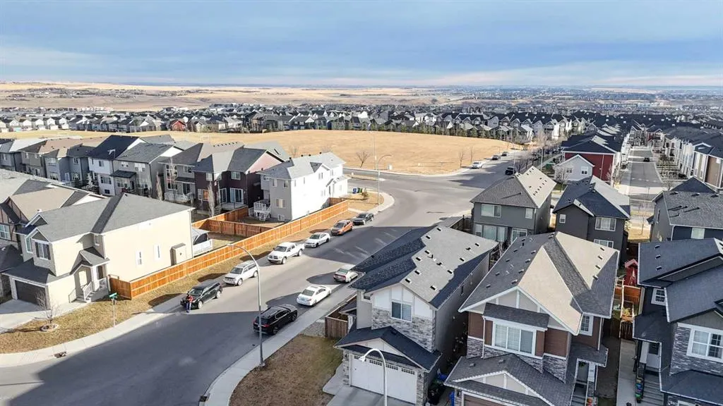 320 Nolancrest Circle NW