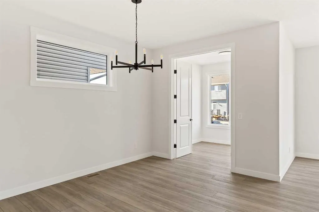 152 Creekstone Circle SW