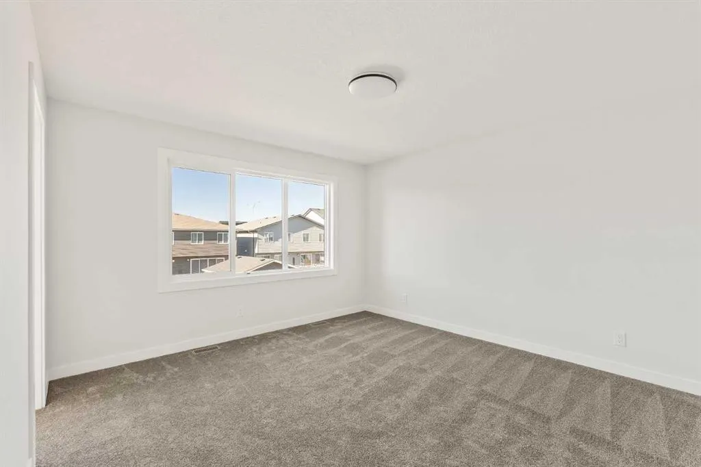 152 Creekstone Circle SW