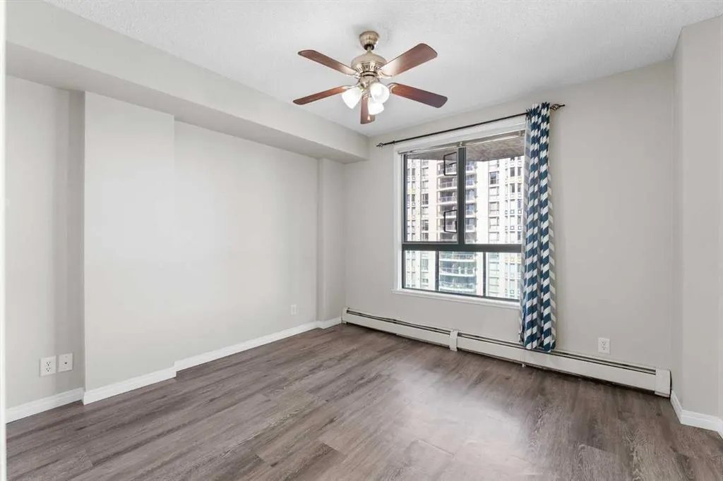 1111 6 Avenue SW, #910