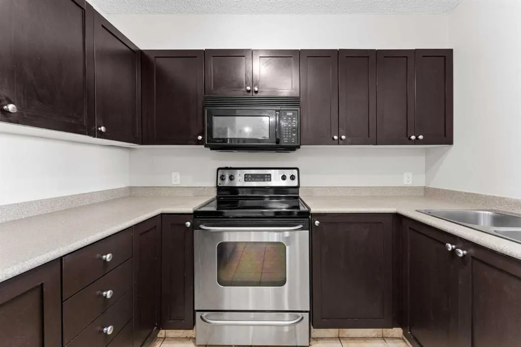 1111 6 Avenue SW, #910