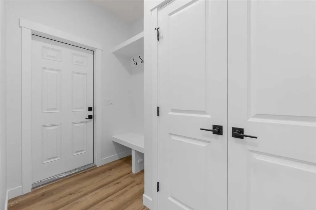 17 Lakes Estates Circle