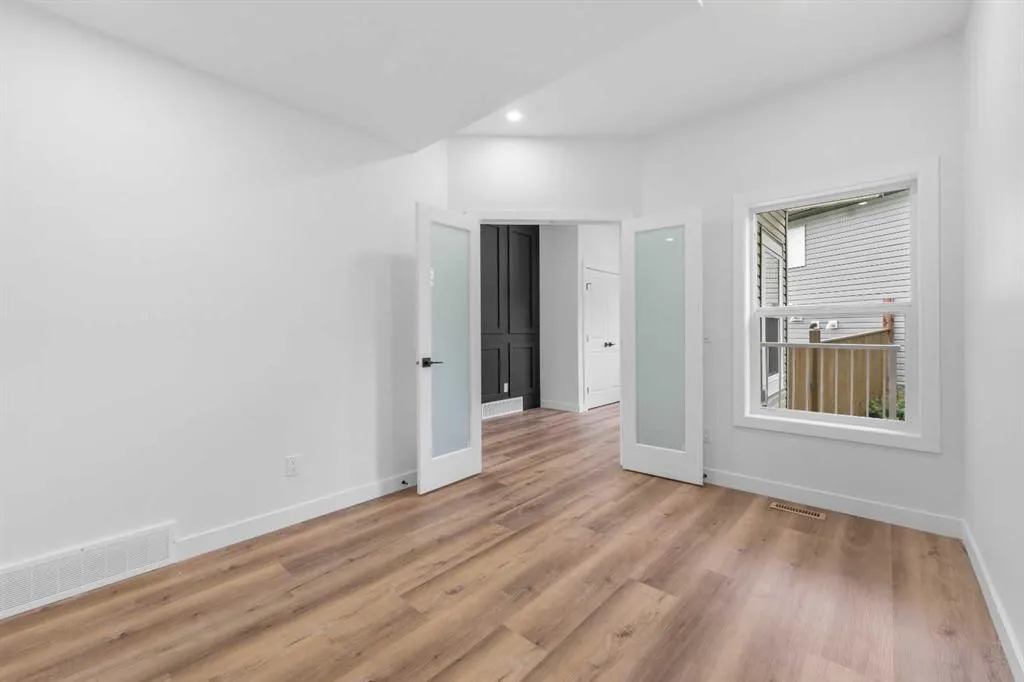 17 Lakes Estates Circle