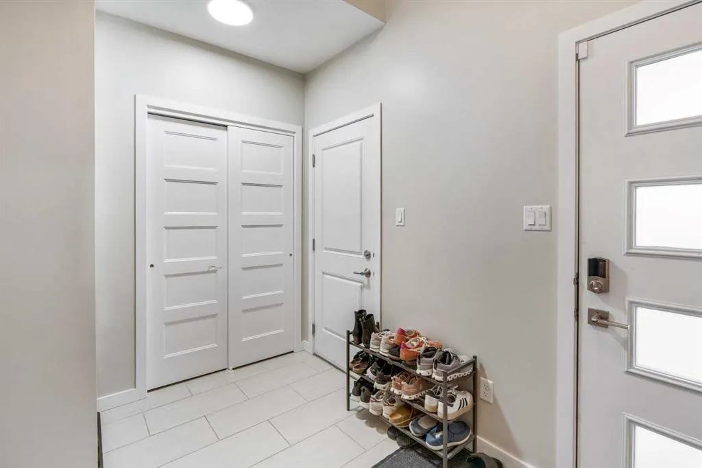 225 Lasalle Terrace W