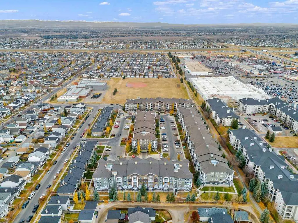 115 Prestwick Villas SE, #3208