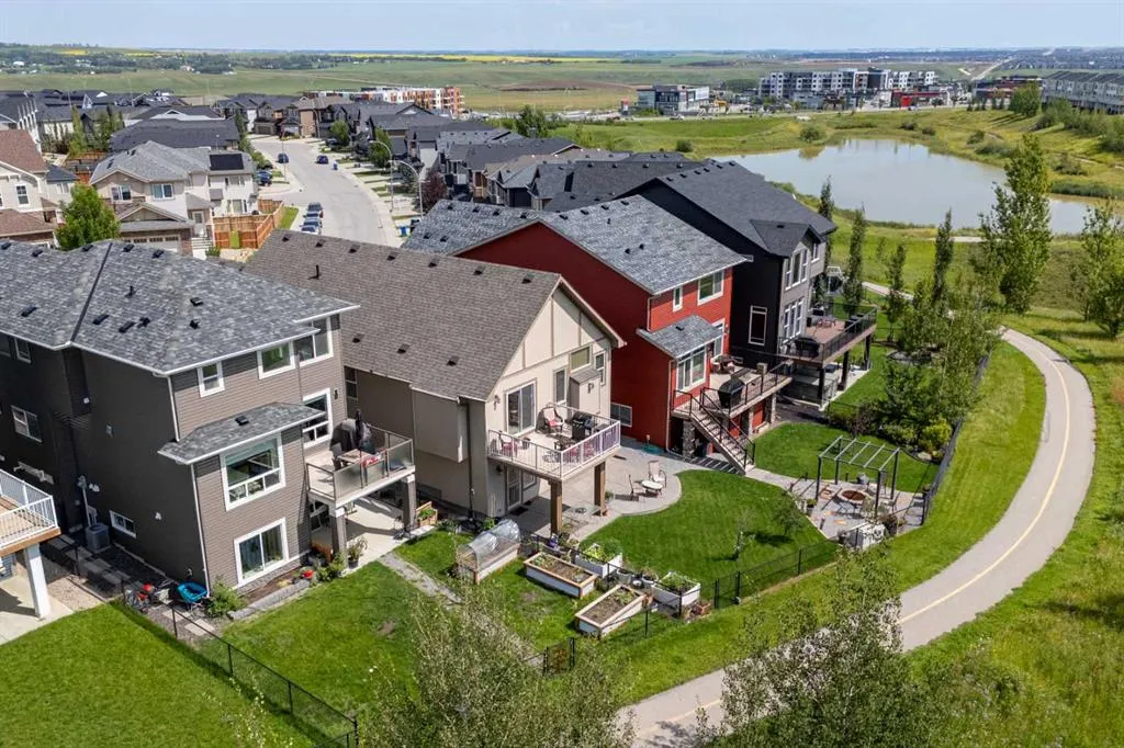 68 Nolanlake View NW