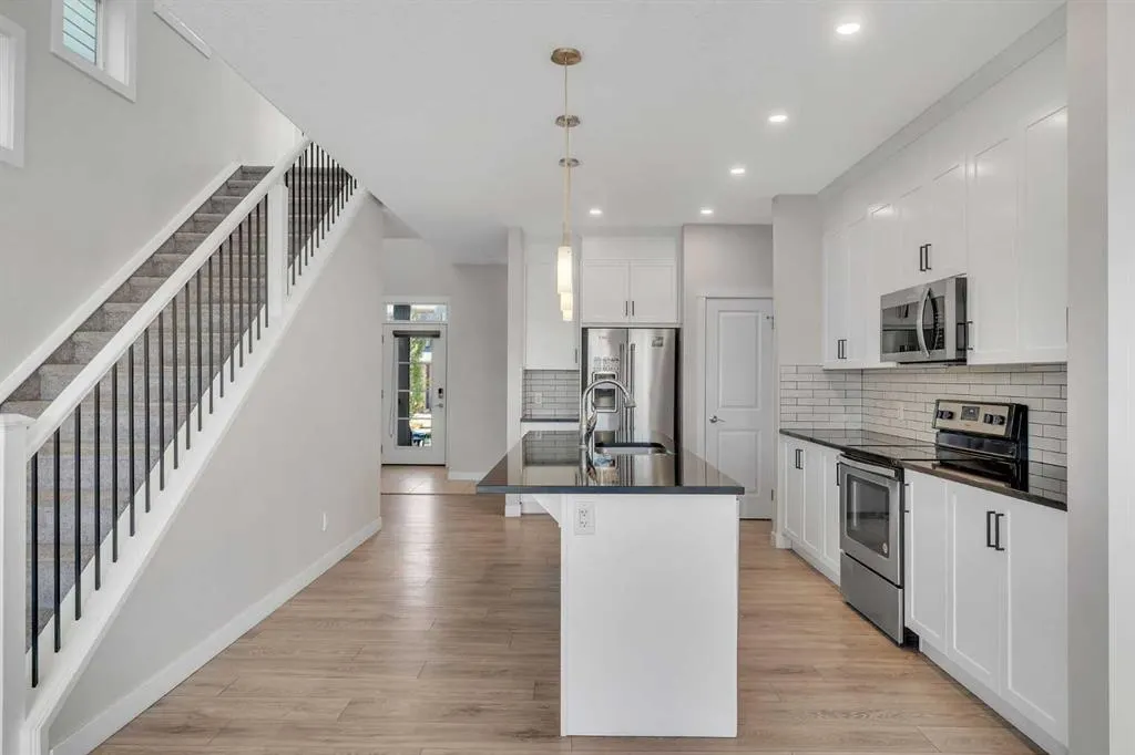 34 Sage Bluff Heights NW