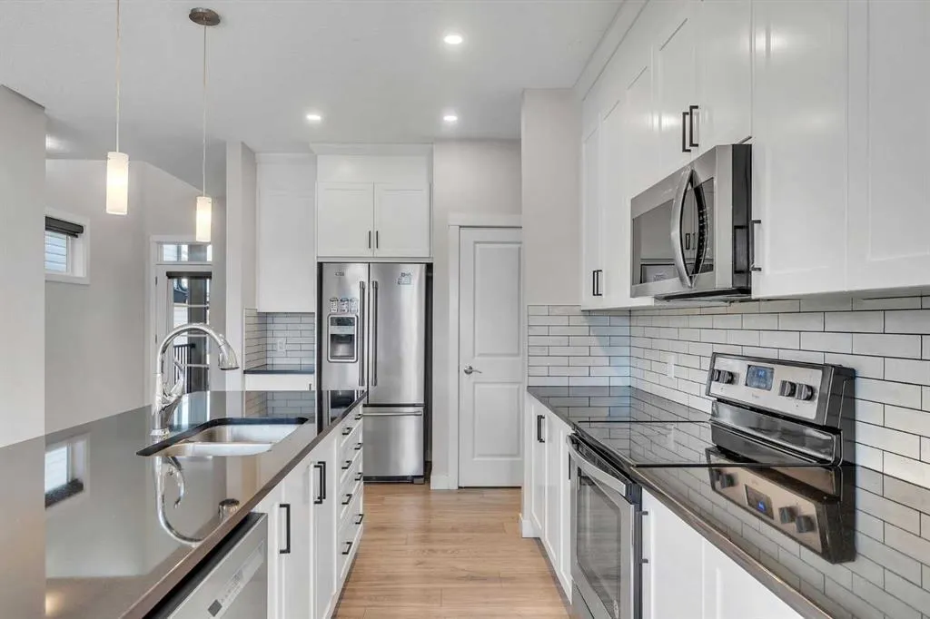 34 Sage Bluff Heights NW